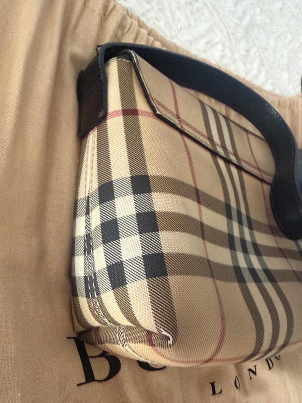 Burberry Beige Check Canvas Shoulder Bag with Black Trim - Picture 14 of 16
